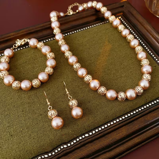 Women'S Elegant Hollow Pearl Beaded Necklace ，bracelet  and  Earrings Set