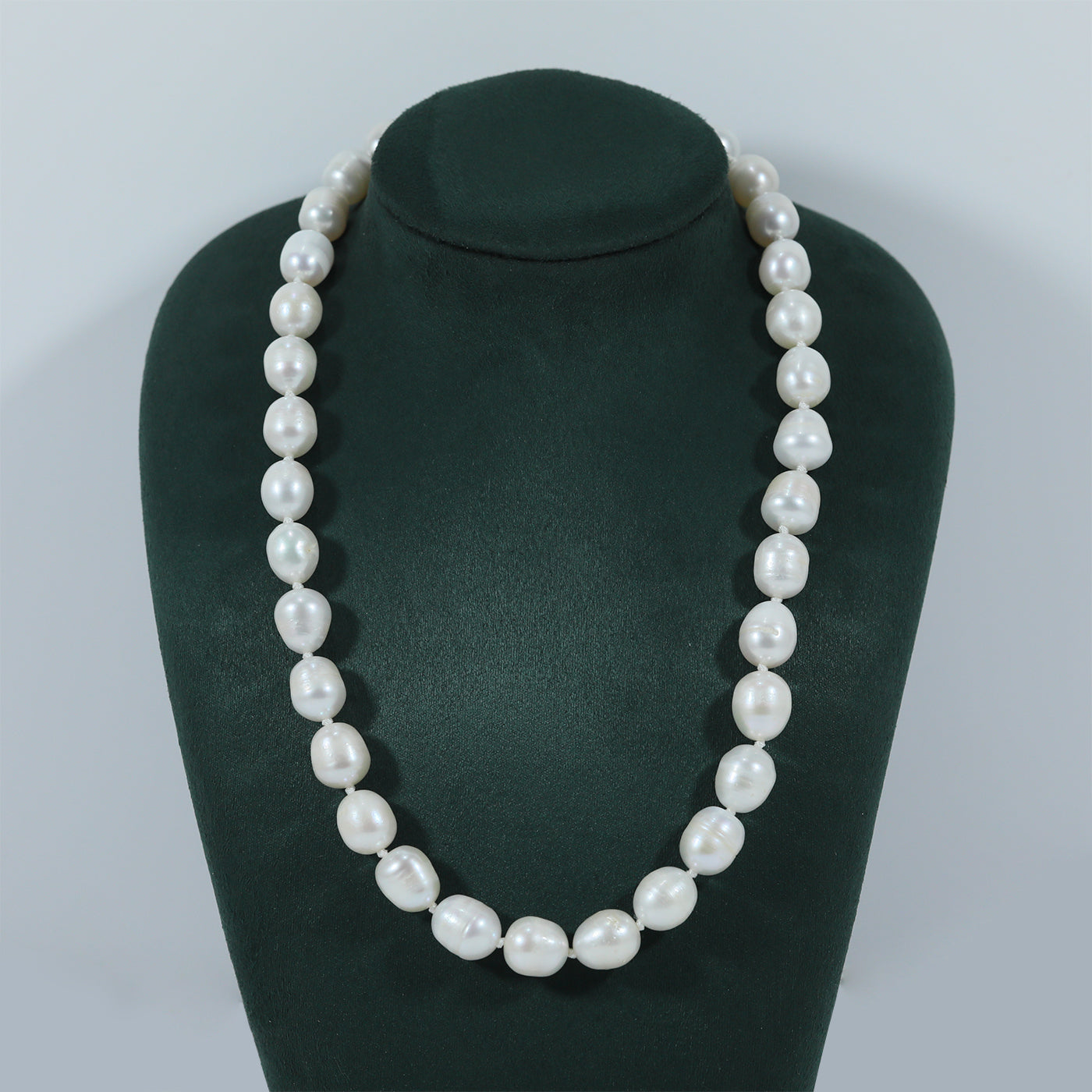 10-11mm Freshwater Pearl Necklace - Exquisite 18 Inch Jewelry with 925 Silver Plated Clasp, Luxurious Style for Women, Ideal for Daily Wear, Special Occasions, and Christmas Gifting[XL-2412White-03]