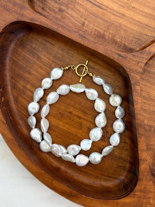 Coin Pearl Choker Necklace