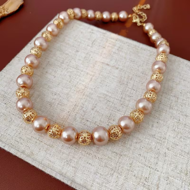 Women'S Elegant Hollow Pearl Beaded Necklace ，bracelet  and  Earrings Set