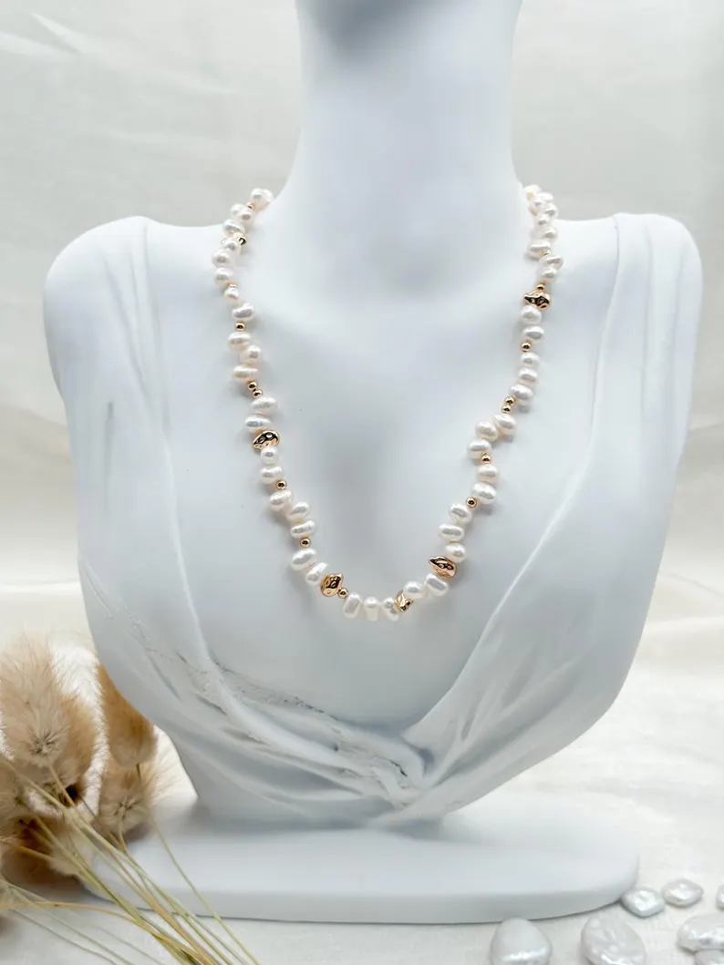 Natural Freshwater Pearl Necklace