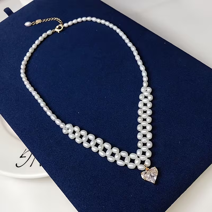 1pc Elegant Freshwater Pearl Necklace
