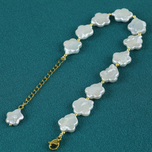 Women'S Elegant Baroque Freshwater Pearl Bracelet with Baroque Flower Design - Large Round Beads, Golden-Tone Spacers & Delicate Chain, Versatile Jewelry for Casual Attire, Year-Round Luxury Accessory