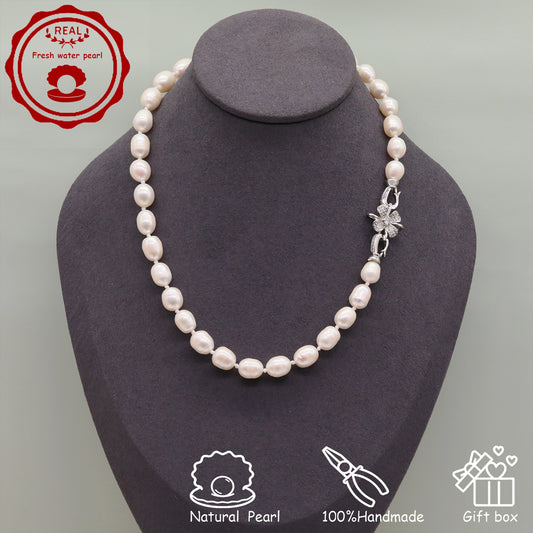 100% Handmade Natural White Freshwater Pearl Necklace Luxury 17.3Inch Long 9Mm White Natural Freshwater Pearl Necklace Comes with a Stylish Flower Clasp Gift Box, Give It to Him/Her, Suitable for Daily and  Valentine'S Day[NK-XL2501-White-02]