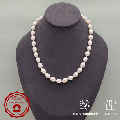 100% Handmade Natural White Freshwater Pearl Necklace Luxury 17.3Inch Long 9Mm White Natural Freshwater Pearl Necklace Comes with a Stylish Flower Clasp Gift Box, Give It to Him/Her, Suitable for Daily and  Valentine'S Day[NK-XL2501-White-02]