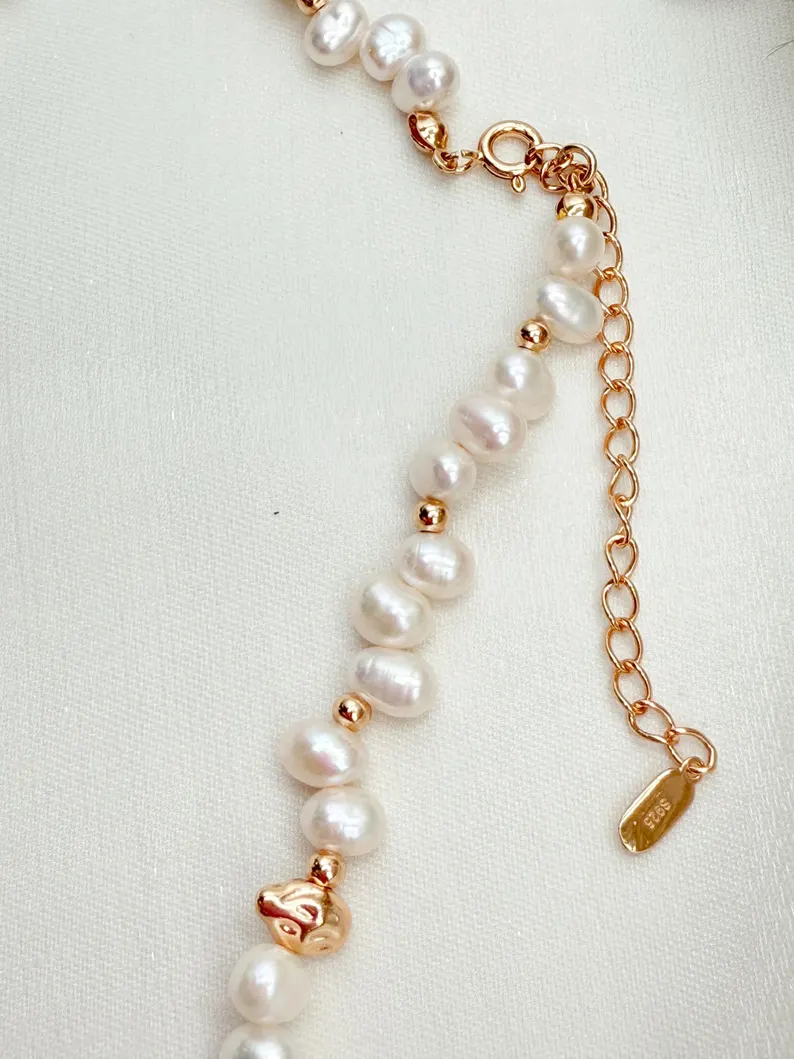Natural Freshwater Pearl Necklace