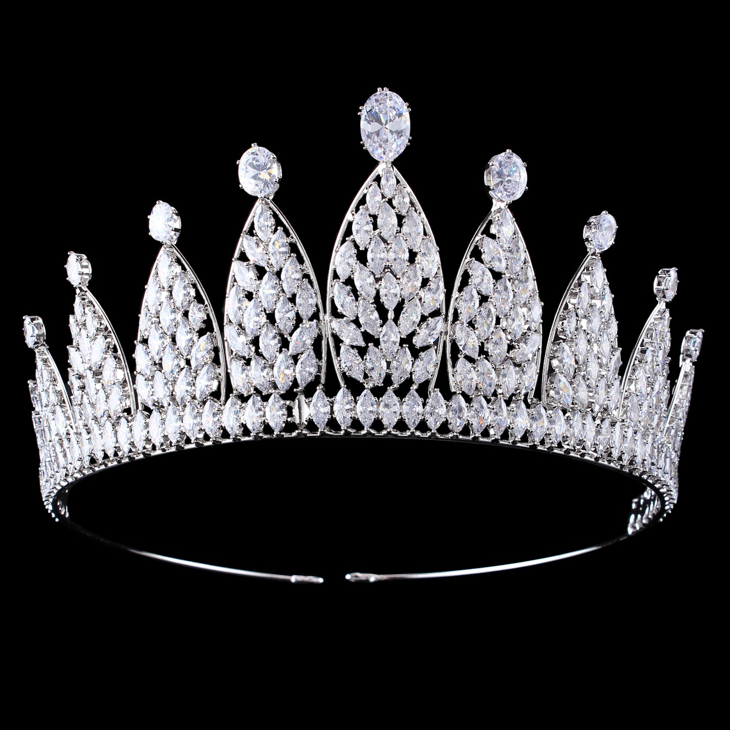 A 2.7inch tall silver Zircon Crown Elegant Zircon wedding Crown tiara, ideal for Christmas and Valentine's Day gifts, perfect for everyday, wedding, birthday party and anniversary wear Zircon tiara