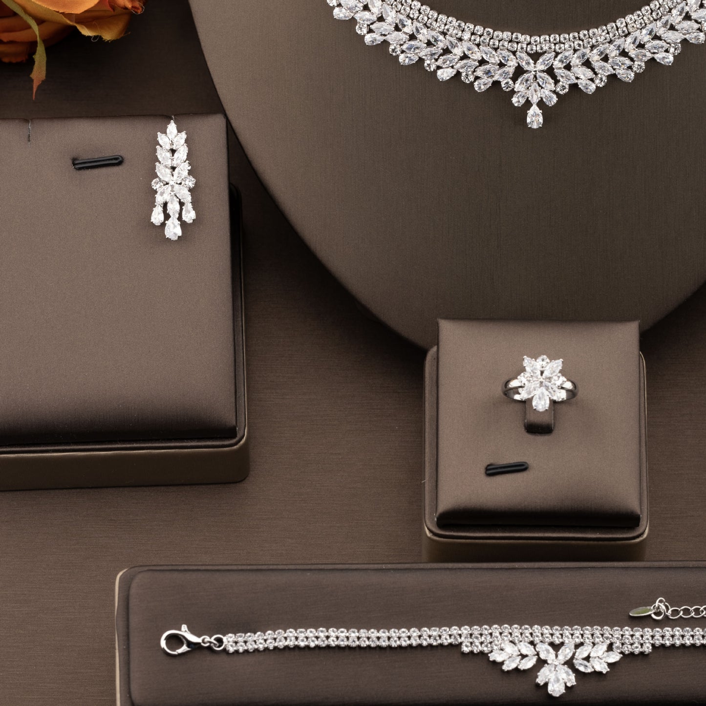 1 set of elegant inlaid sparkling cubic zirconia bouquet pendant design jewelry set for ladies party banquet